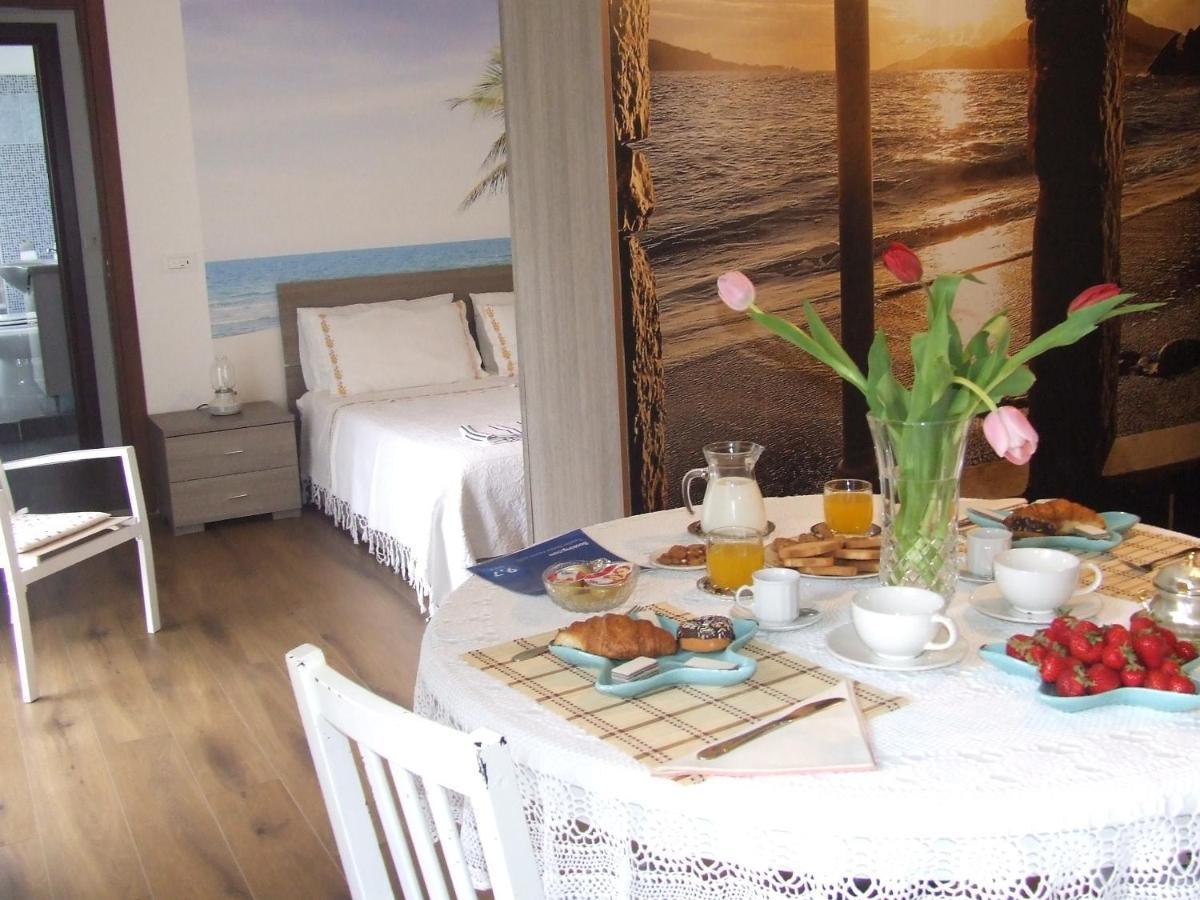 Bed and Breakfast Casa Laura Terracina Exteriér fotografie